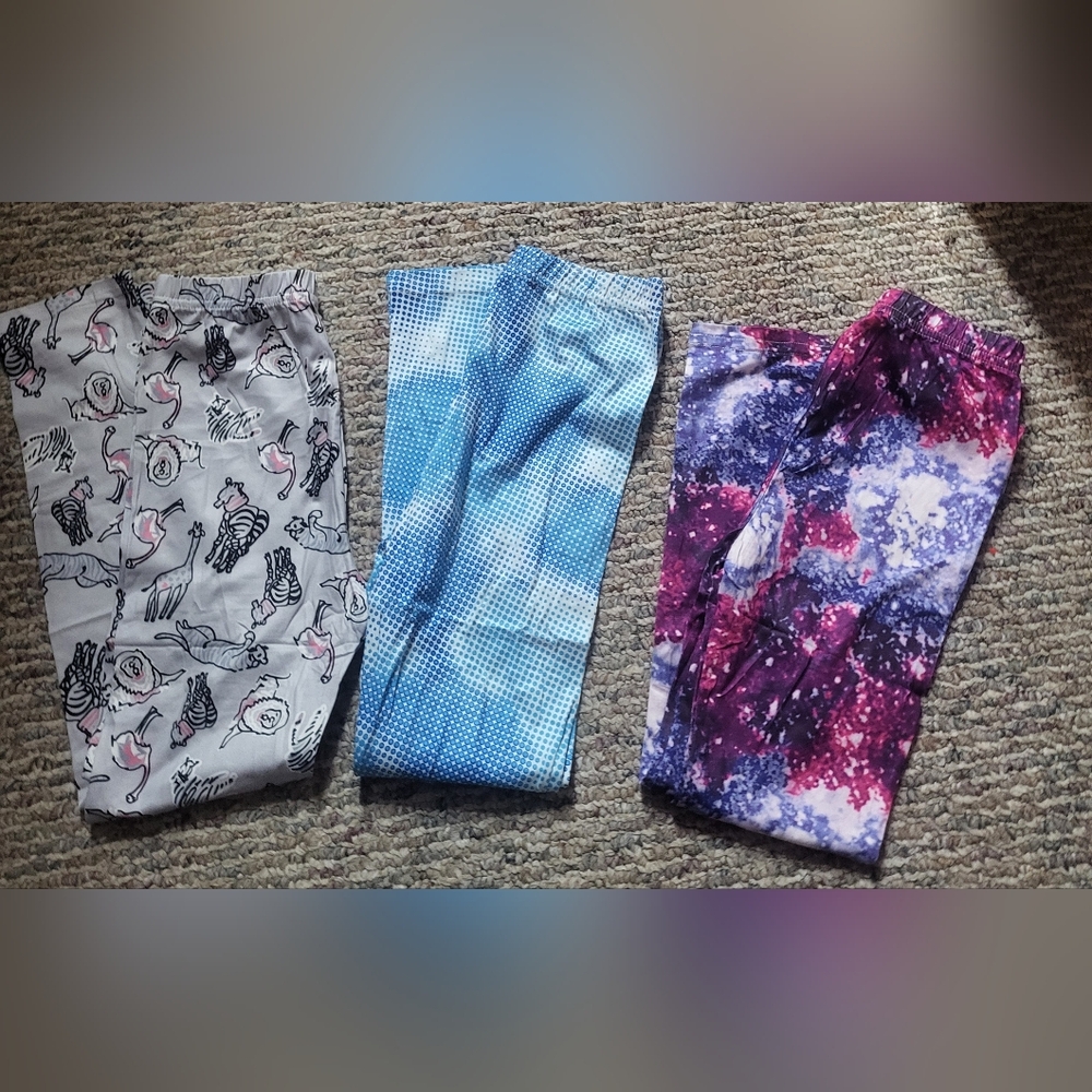 Sold Luouse Girls Leggings Size 6/7 70 New